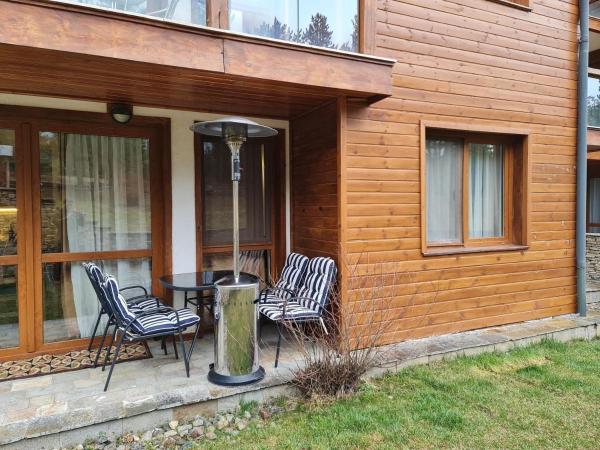 Pirin Golf Apartment Home With Private Garden Bansko Eksteriør billede