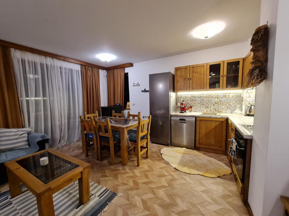 Pirin Golf Apartment Home With Private Garden Bansko Eksteriør billede