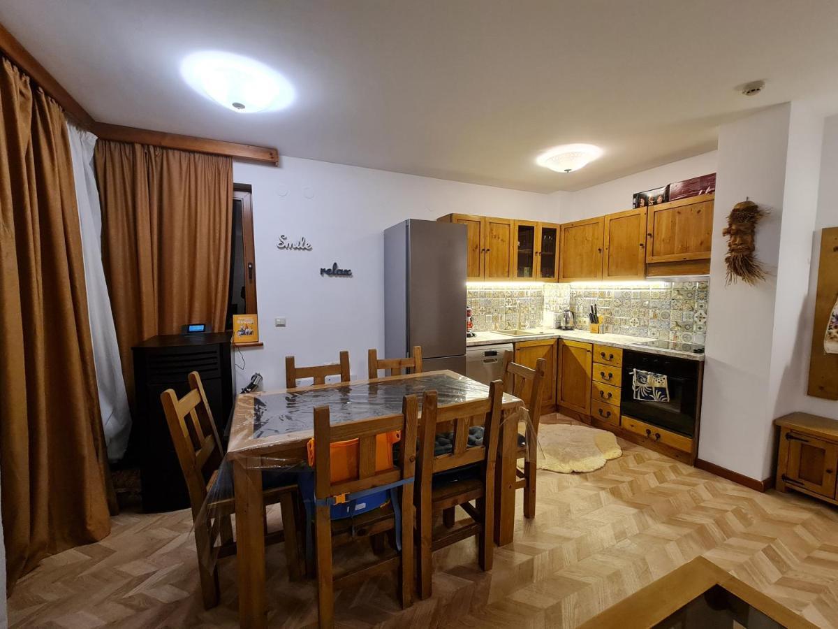 Pirin Golf Apartment Home With Private Garden Bansko Eksteriør billede