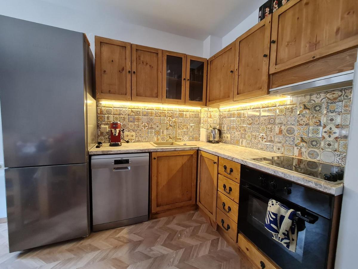 Pirin Golf Apartment Home With Private Garden Bansko Eksteriør billede