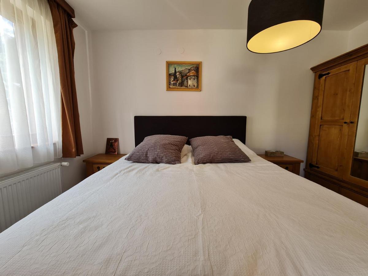 Pirin Golf Apartment Home With Private Garden Bansko Eksteriør billede