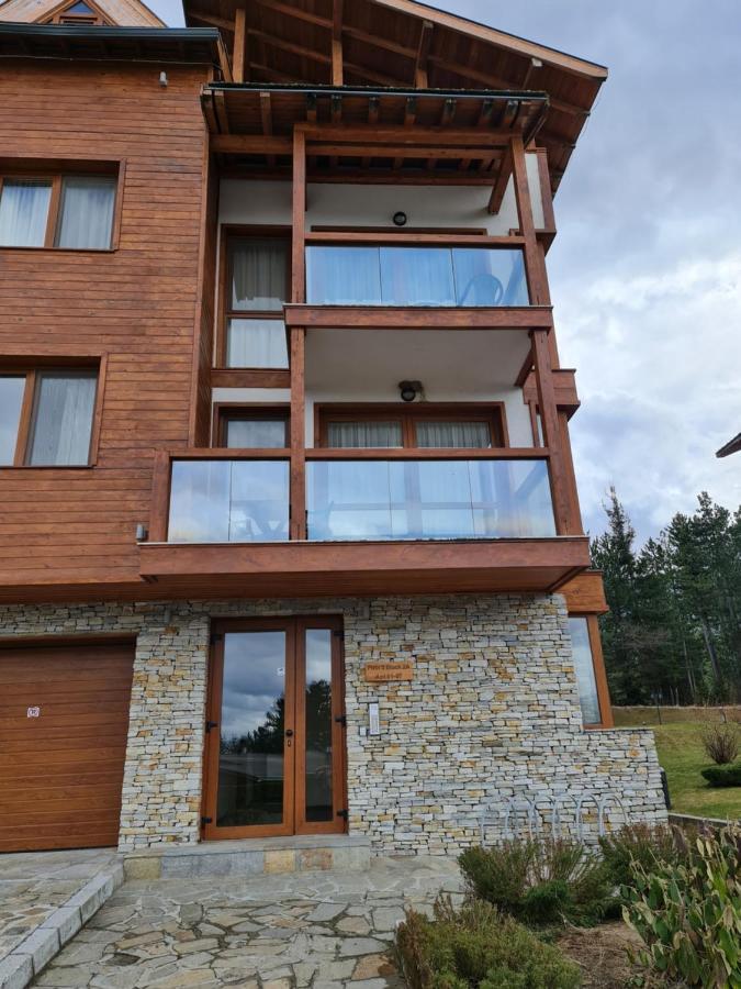 Pirin Golf Apartment Home With Private Garden Bansko Eksteriør billede